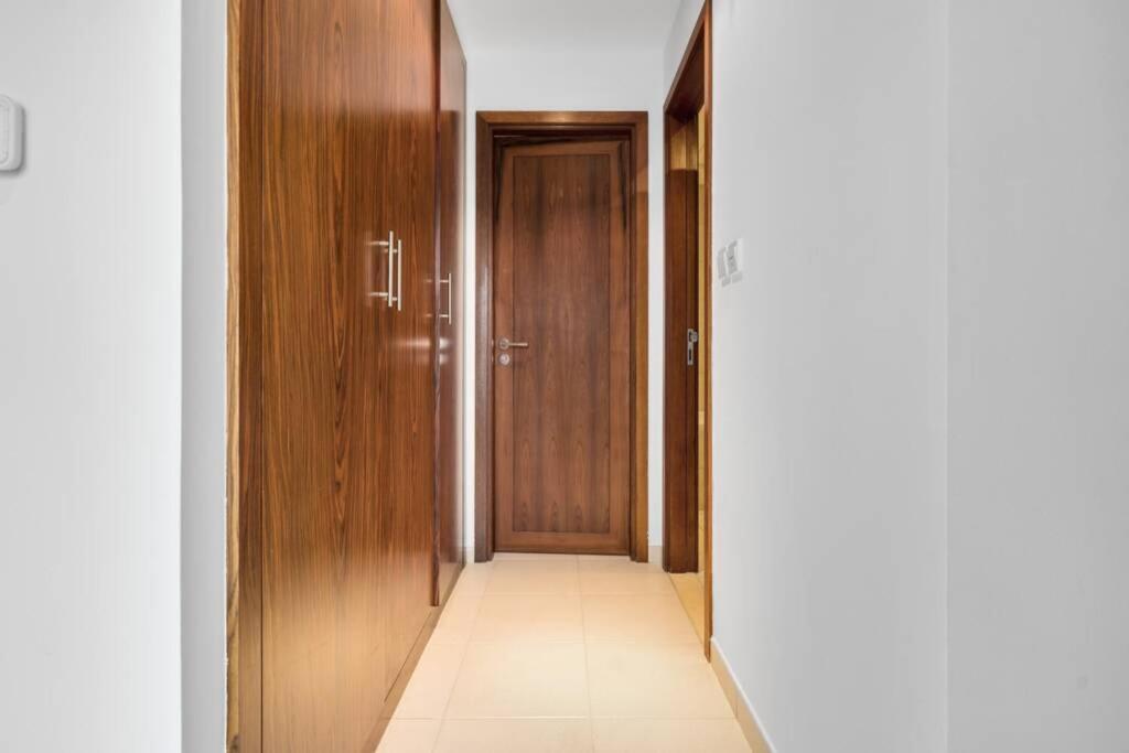 Spectacular Burj & Fountain View - Luxurious 3 Bedrooms & Maids - The Residences Dubaï
