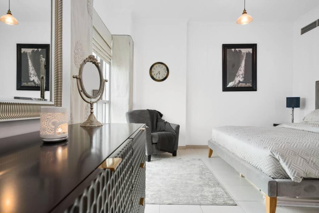 Appartement Spectacular Burj & Fountain View - Luxurious 3 Bedrooms & Maids - The Residences