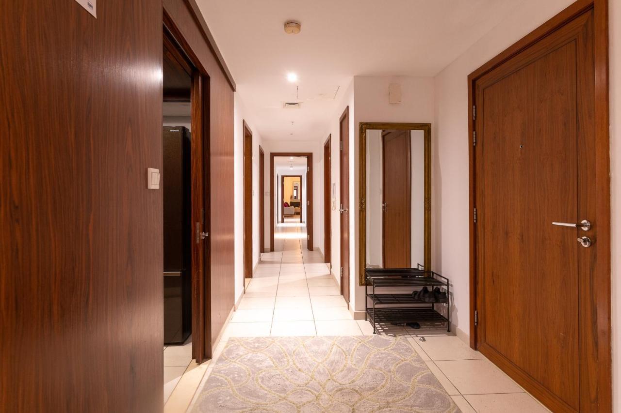 Spectacular Burj & Fountain View - Luxurious 3 Bedrooms & Maids - The Residences Appartement *